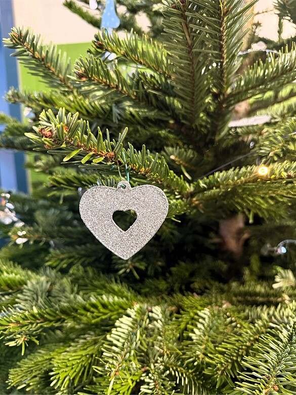 Schmuck am Weihnachtsbaum